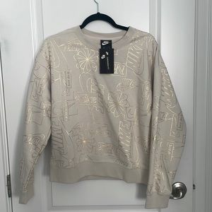 Brand New Nike oversized sweat shirt